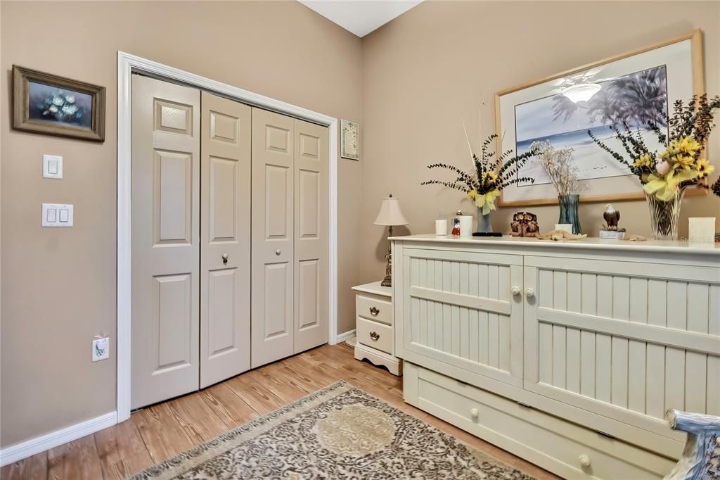 待售: $599,900 (3 贝兹, 2 浴室, 1834 平方英尺)