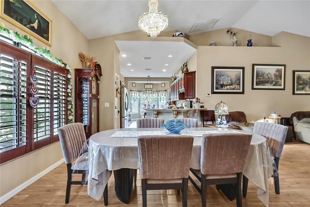 待售: $599,900 (3 贝兹, 2 浴室, 1834 平方英尺)