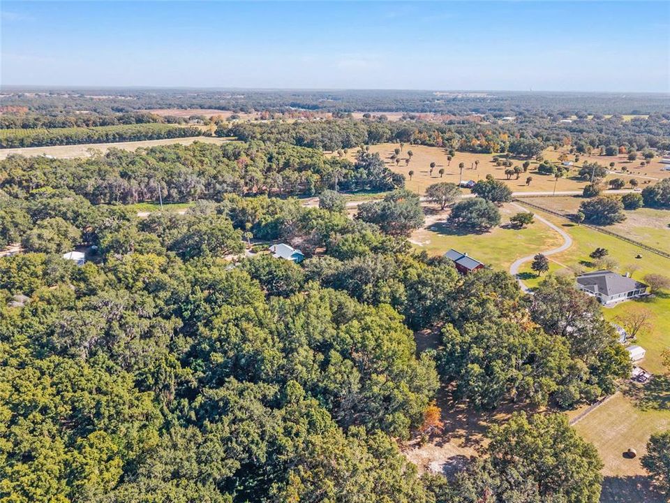 En Venta: $549,900 (3 camas, 2 baños, 1327 Pies cuadrados)