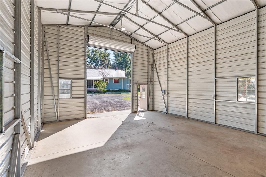 En Venta: $549,900 (3 camas, 2 baños, 1327 Pies cuadrados)