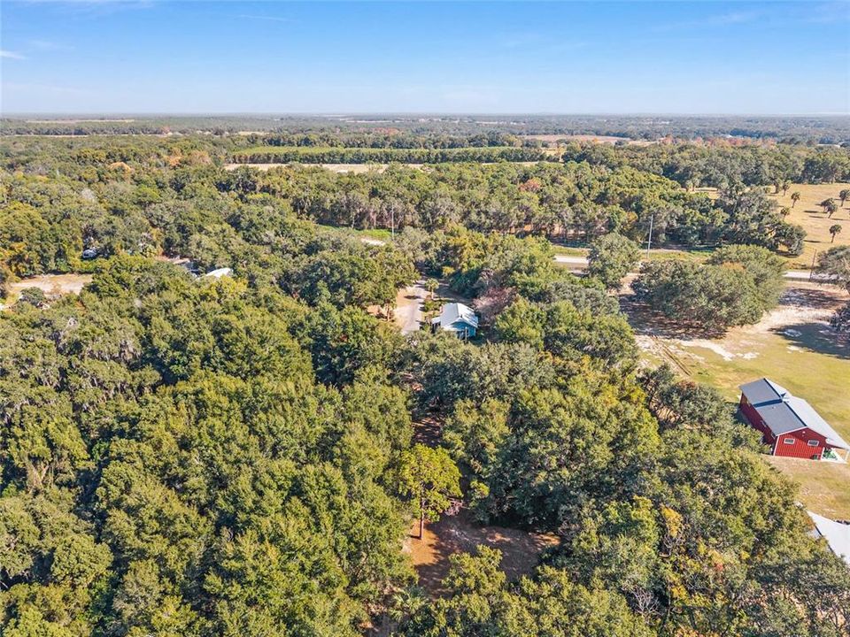 En Venta: $549,900 (3 camas, 2 baños, 1327 Pies cuadrados)