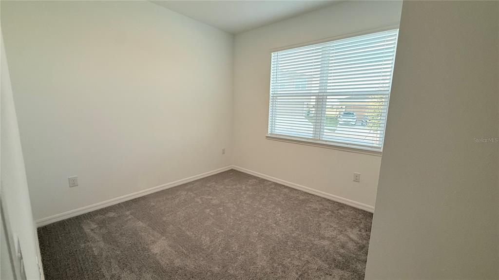 For Rent: $2,300 (4 beds, 2 baths, 1842 Square Feet)