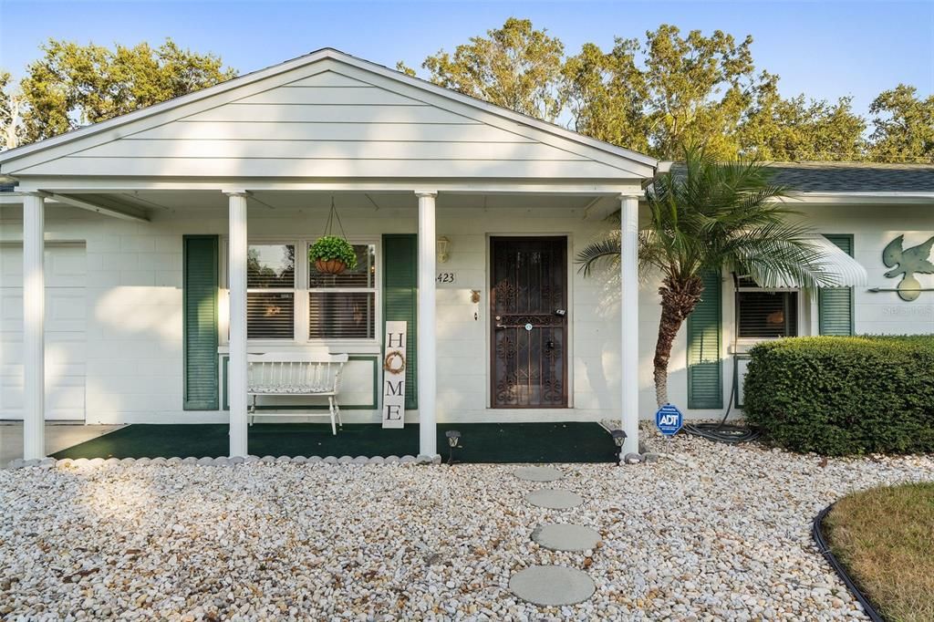 For Sale: $385,000 (3 beds, 1 baths, 1448 Square Feet)