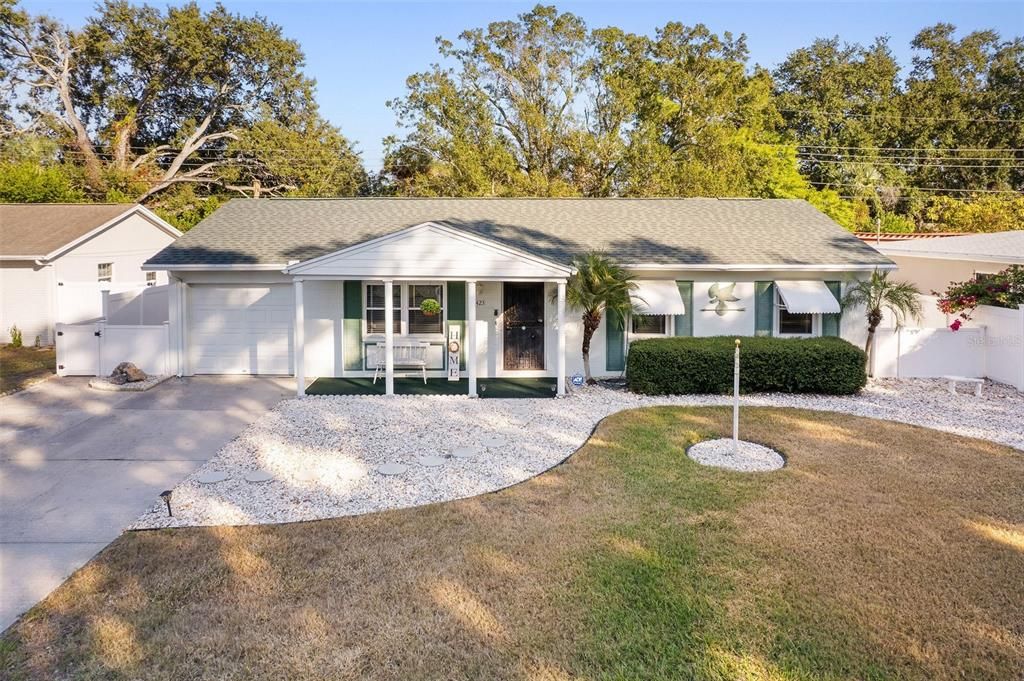 For Sale: $385,000 (3 beds, 1 baths, 1448 Square Feet)