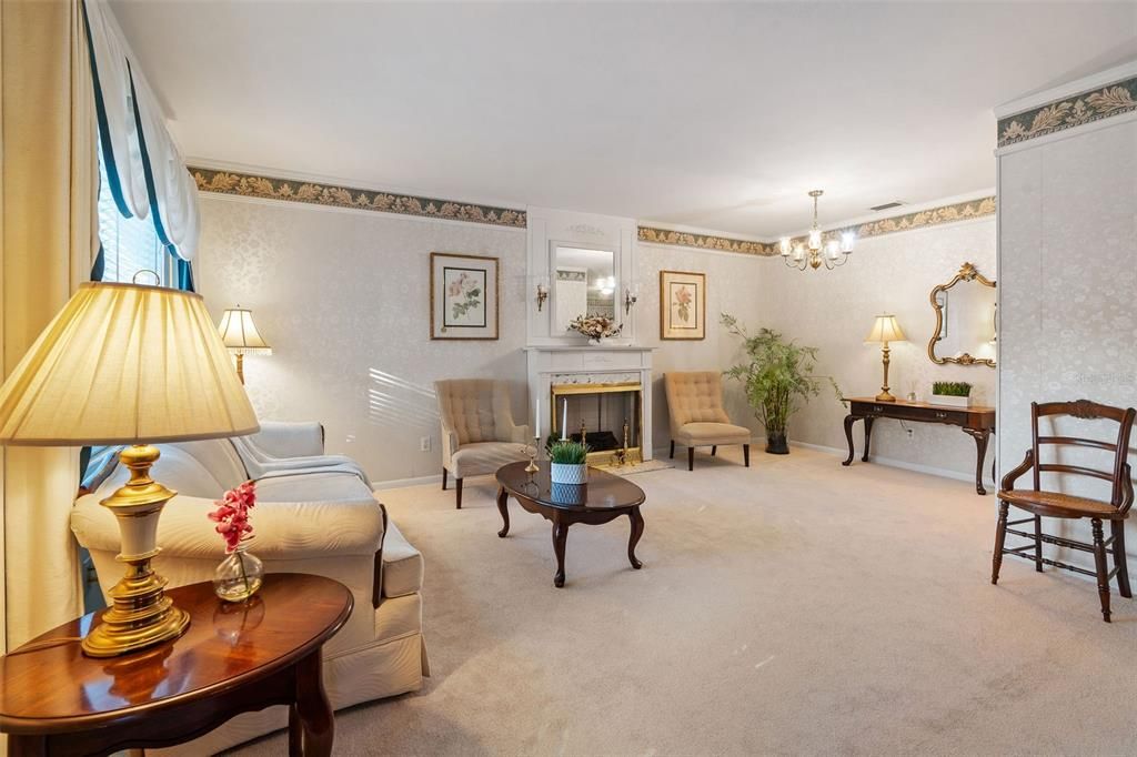 For Sale: $385,000 (3 beds, 1 baths, 1448 Square Feet)