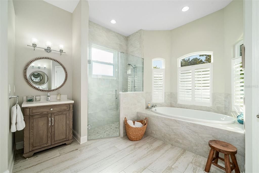 Active With Contract: $1,695,000 (5 beds, 4 baths, 3758 Square Feet)