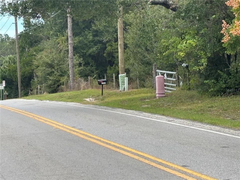 待售: $5,779,900 (20.10 acres)