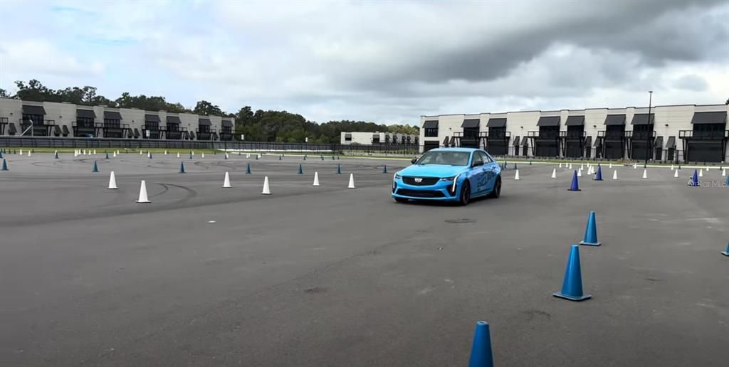 For Sale: $534,999 (0 beds, 0 baths, 861 Square Feet)