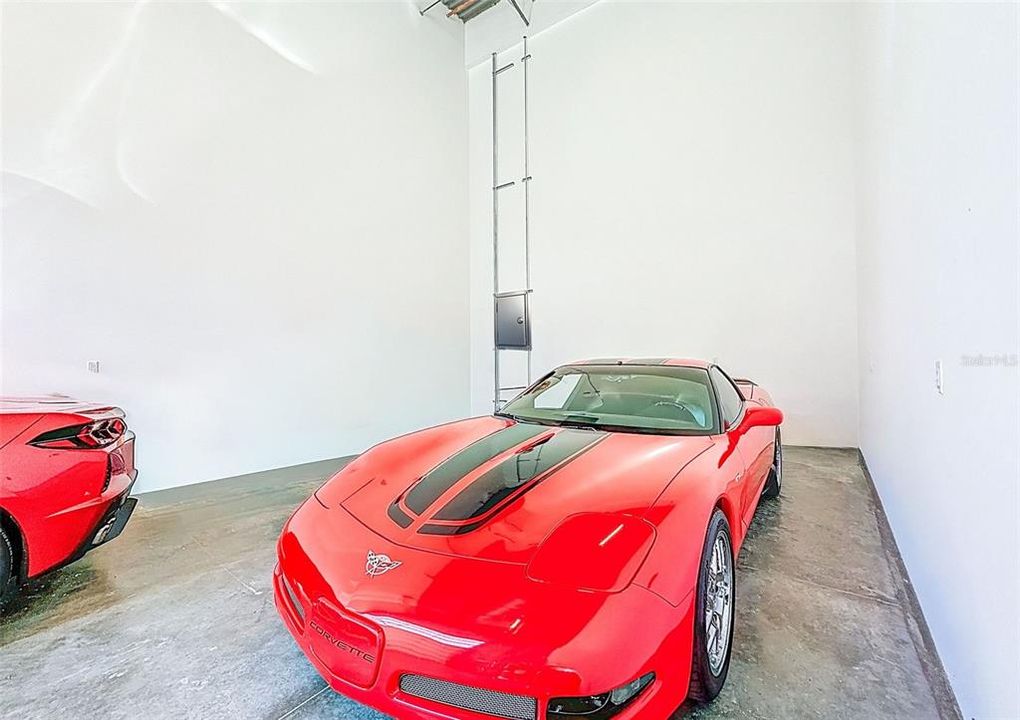 For Sale: $534,999 (0 beds, 0 baths, 861 Square Feet)