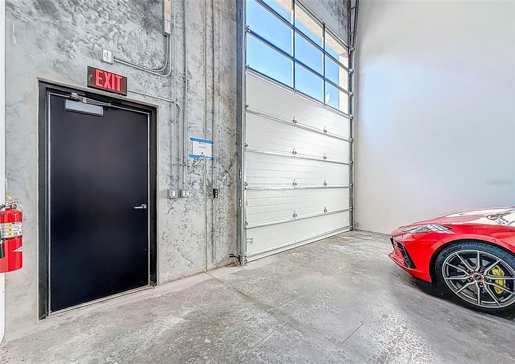 For Sale: $534,999 (0 beds, 0 baths, 861 Square Feet)