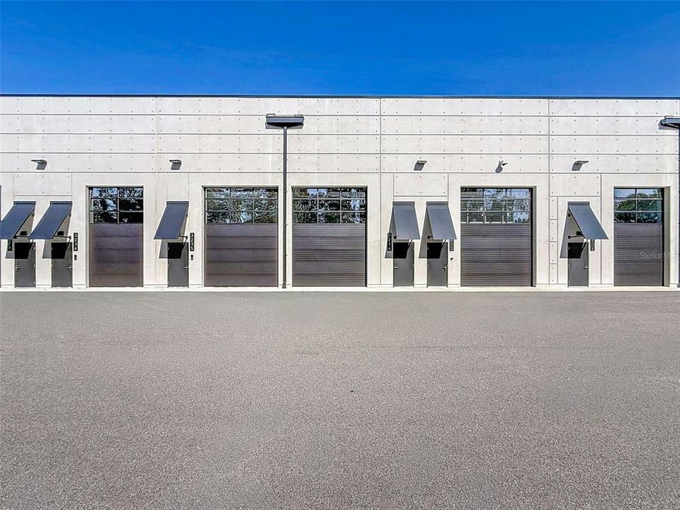 For Sale: $534,999 (0 beds, 0 baths, 861 Square Feet)