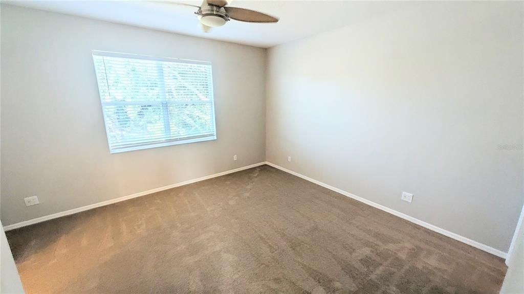 出租: $2,100 (3 贝兹, 2 浴室, 1670 平方英尺)