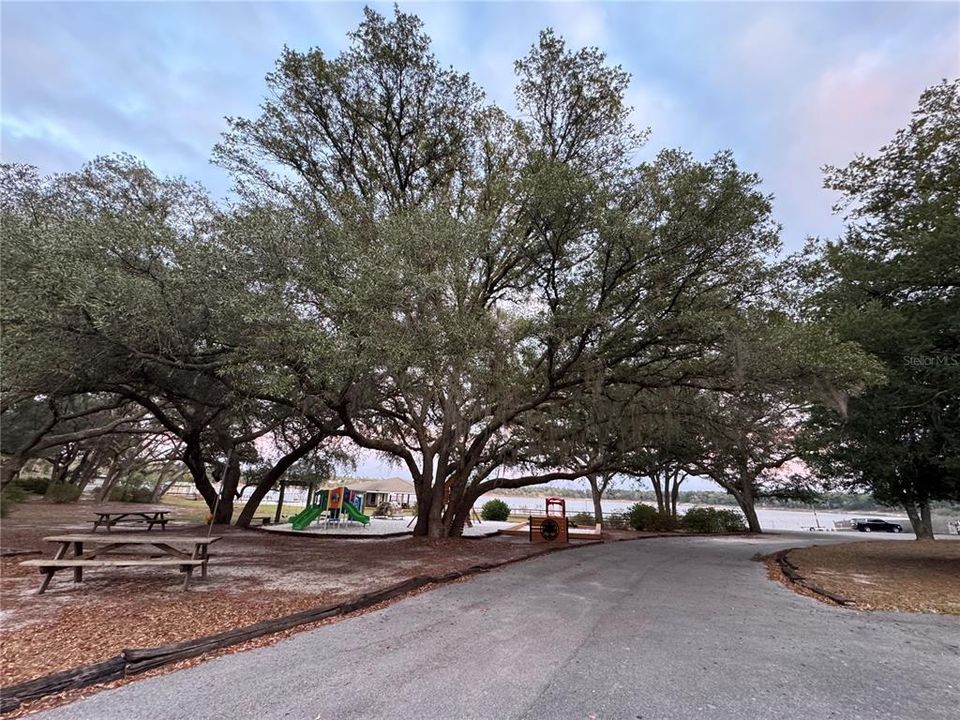 待售: $349,000 (3 贝兹, 2 浴室, 1727 平方英尺)