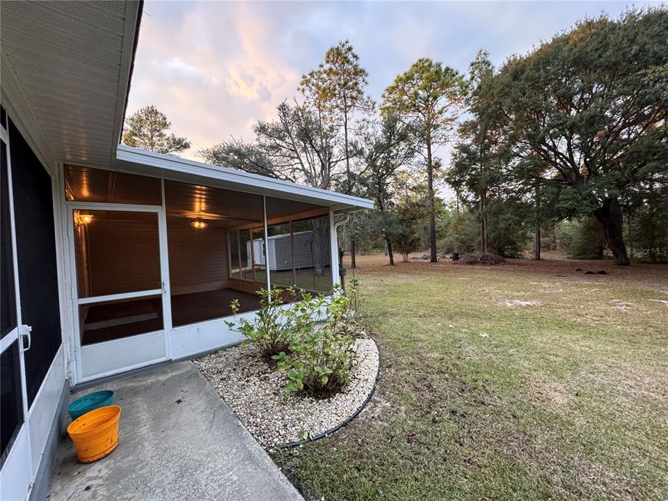 待售: $349,000 (3 贝兹, 2 浴室, 1727 平方英尺)