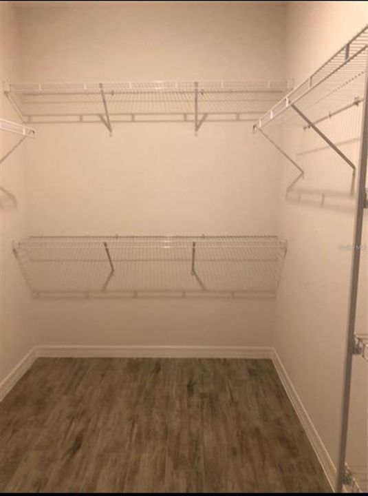 For Rent: $2,350 (3 beds, 2 baths, 1523 Square Feet)