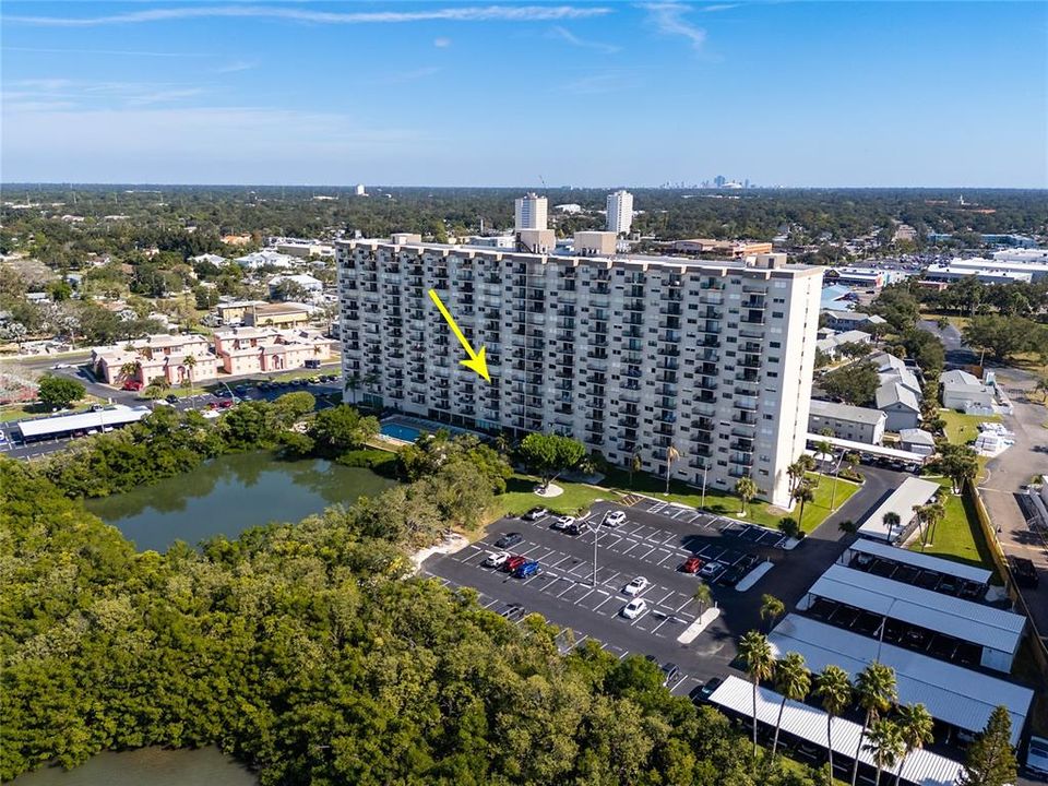 Под контрактом: $224,995 (2 спален, 2 ванн, 1055 Квадратных фут)