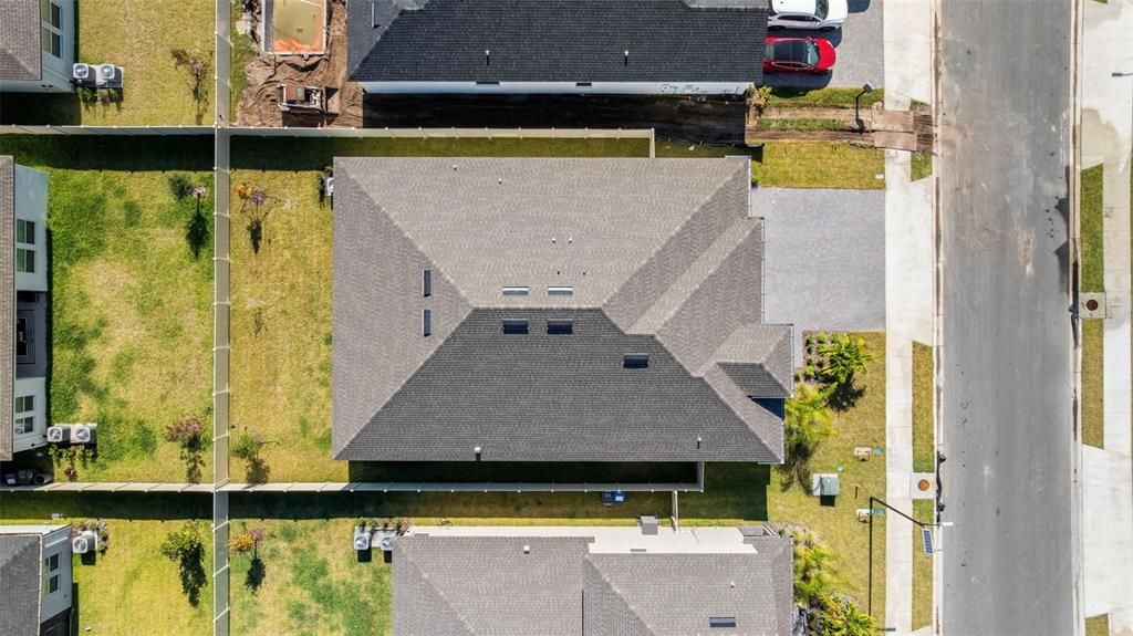 For Rent: $3,700 (4 beds, 3 baths, 2610 Square Feet)