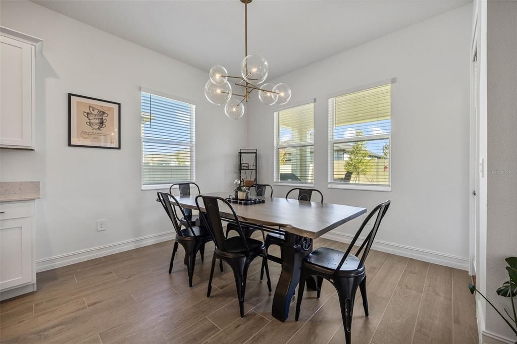 For Rent: $3,700 (4 beds, 3 baths, 2610 Square Feet)