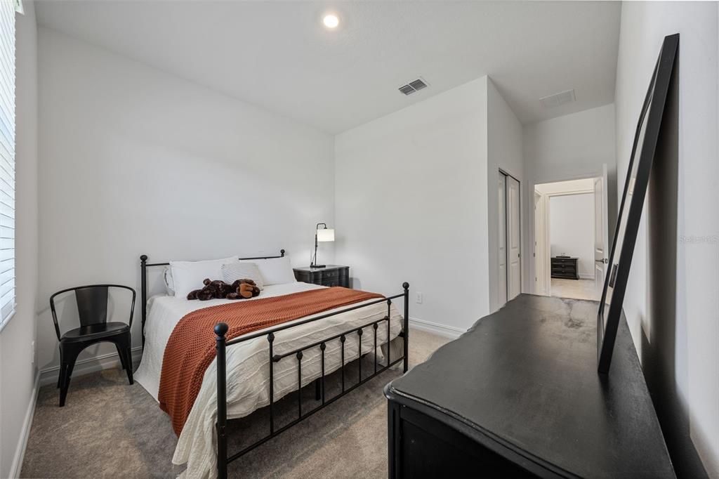 For Rent: $3,700 (4 beds, 3 baths, 2610 Square Feet)