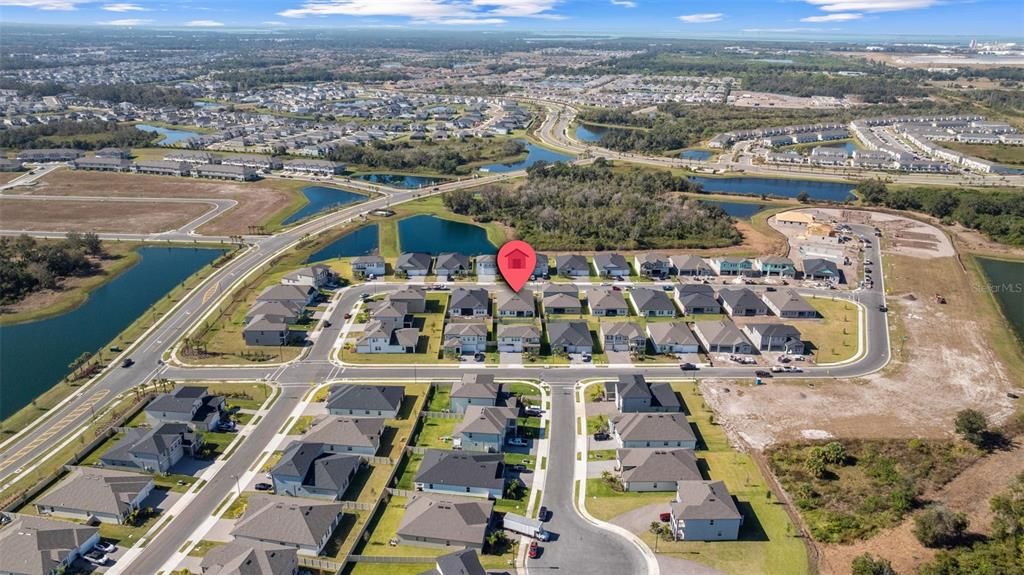 For Rent: $3,700 (4 beds, 3 baths, 2610 Square Feet)