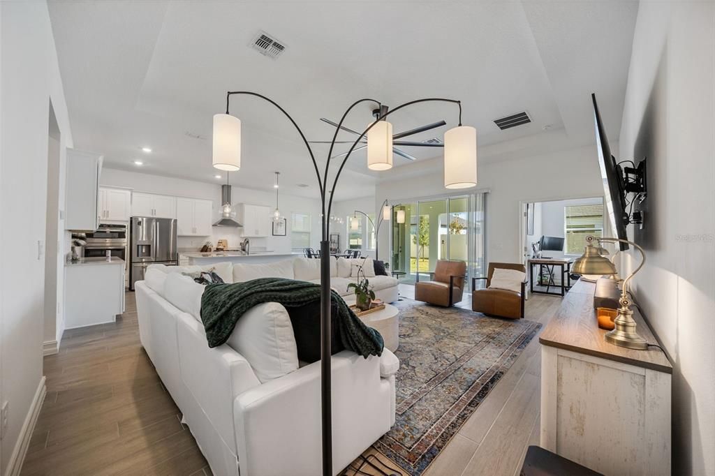 For Rent: $3,700 (4 beds, 3 baths, 2610 Square Feet)