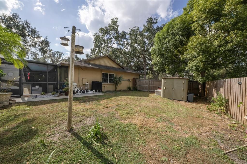 待售: $450,000 (4 贝兹, 2 浴室, 2187 平方英尺)