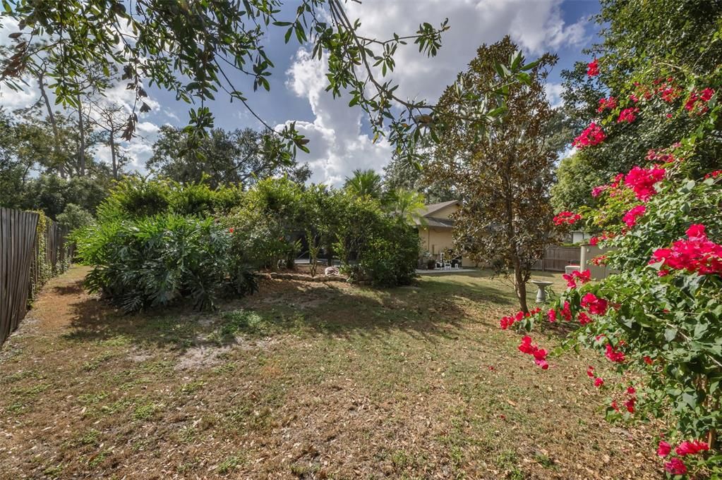 待售: $450,000 (4 贝兹, 2 浴室, 2187 平方英尺)