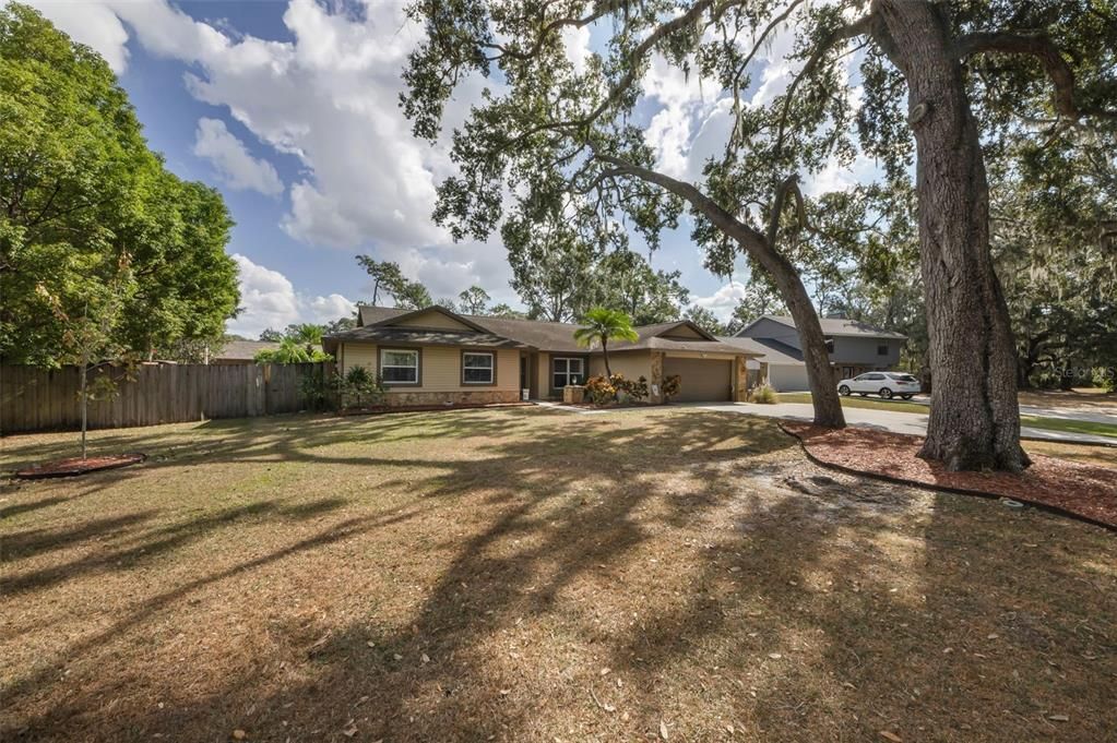 待售: $450,000 (4 贝兹, 2 浴室, 2187 平方英尺)