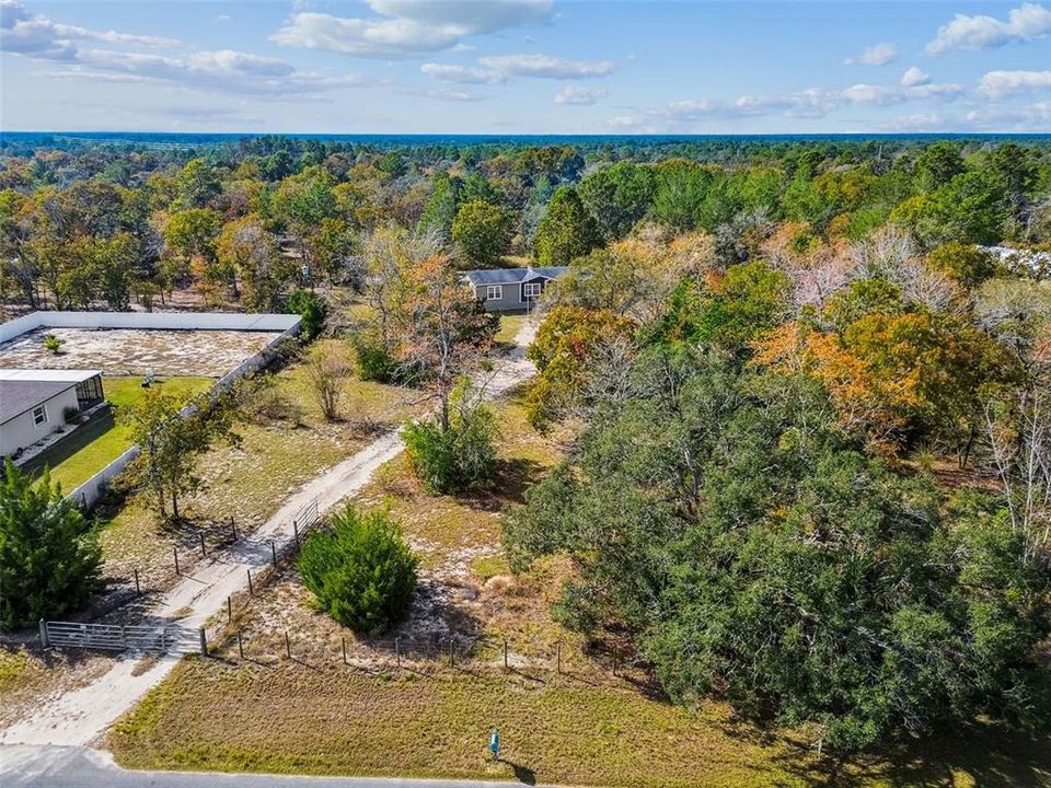 For Sale: $349,900 (4 beds, 2 baths, 2077 Square Feet)