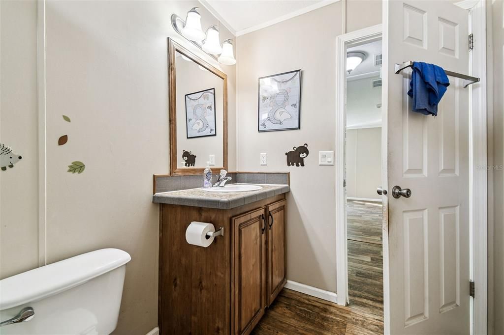 For Sale: $349,900 (4 beds, 2 baths, 2077 Square Feet)