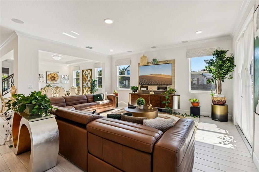 For Sale: $1,100,000 (5 beds, 4 baths, 4192 Square Feet)