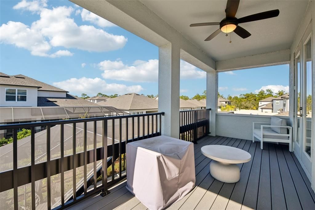 For Sale: $1,100,000 (5 beds, 4 baths, 4192 Square Feet)