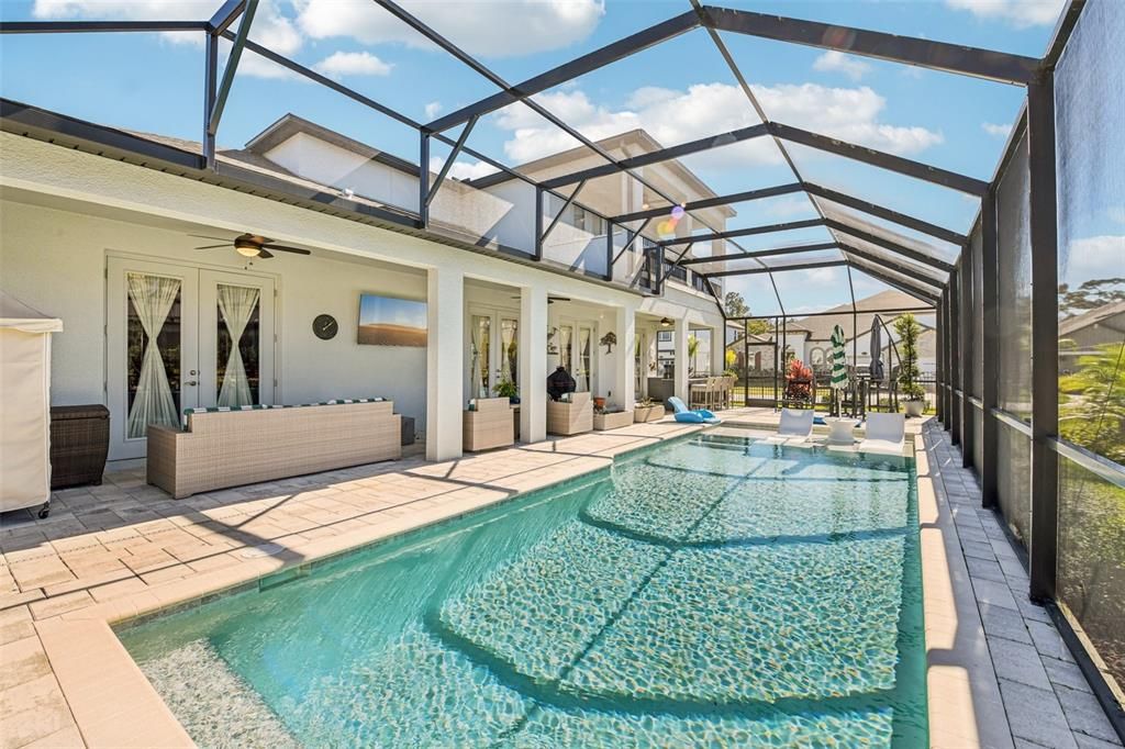 For Sale: $1,100,000 (5 beds, 4 baths, 4192 Square Feet)