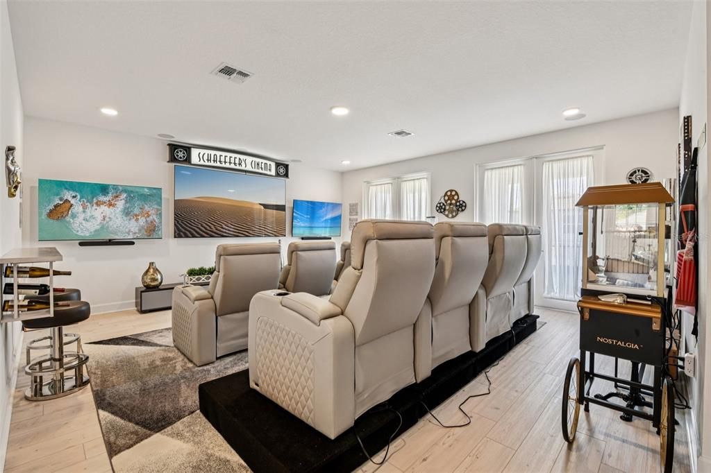 For Sale: $1,100,000 (5 beds, 4 baths, 4192 Square Feet)