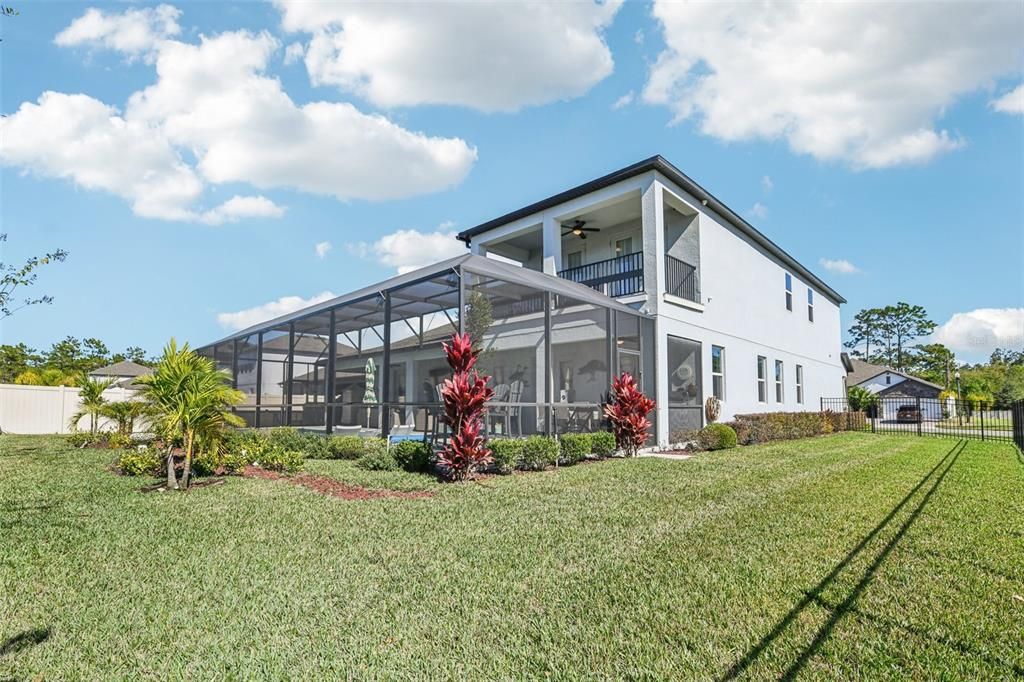 For Sale: $1,100,000 (5 beds, 4 baths, 4192 Square Feet)