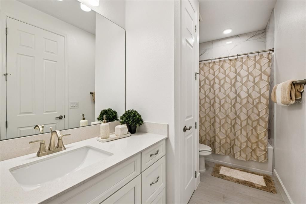 For Sale: $1,100,000 (5 beds, 4 baths, 4192 Square Feet)