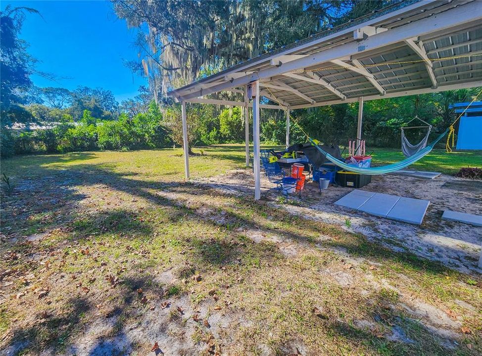 待售: $224,900 (2 贝兹, 1 浴室, 1107 平方英尺)