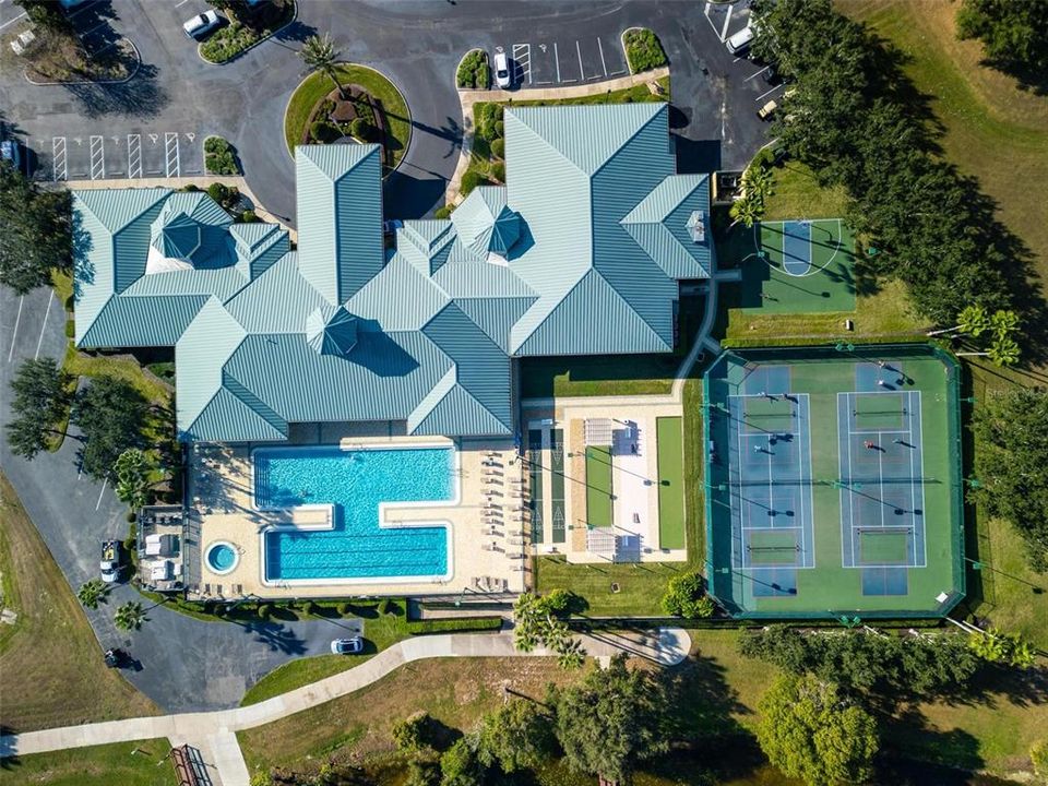 待售: $239,000 (2 贝兹, 2 浴室, 1185 平方英尺)