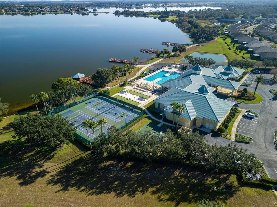 待售: $239,000 (2 贝兹, 2 浴室, 1185 平方英尺)