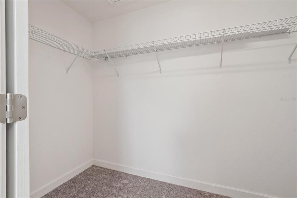 待售: $239,000 (2 贝兹, 2 浴室, 1185 平方英尺)