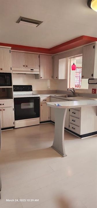 For Rent: $1,750 (2 beds, 2 baths, 1224 Square Feet)