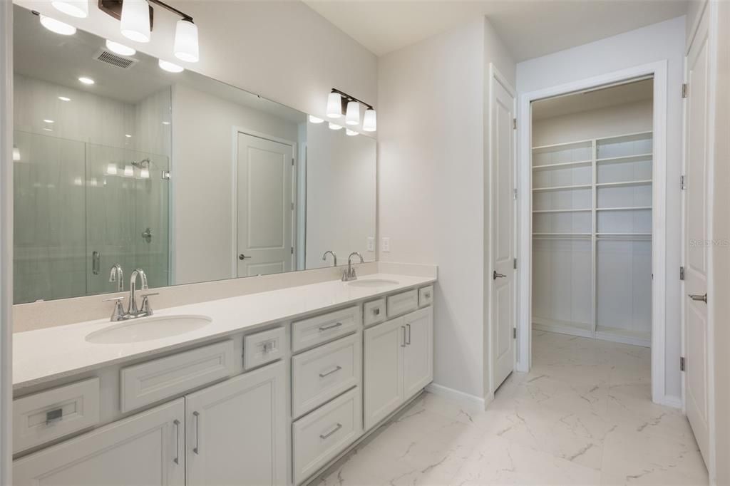 For Sale: $435,000 (2 beds, 2 baths, 1574 Square Feet)