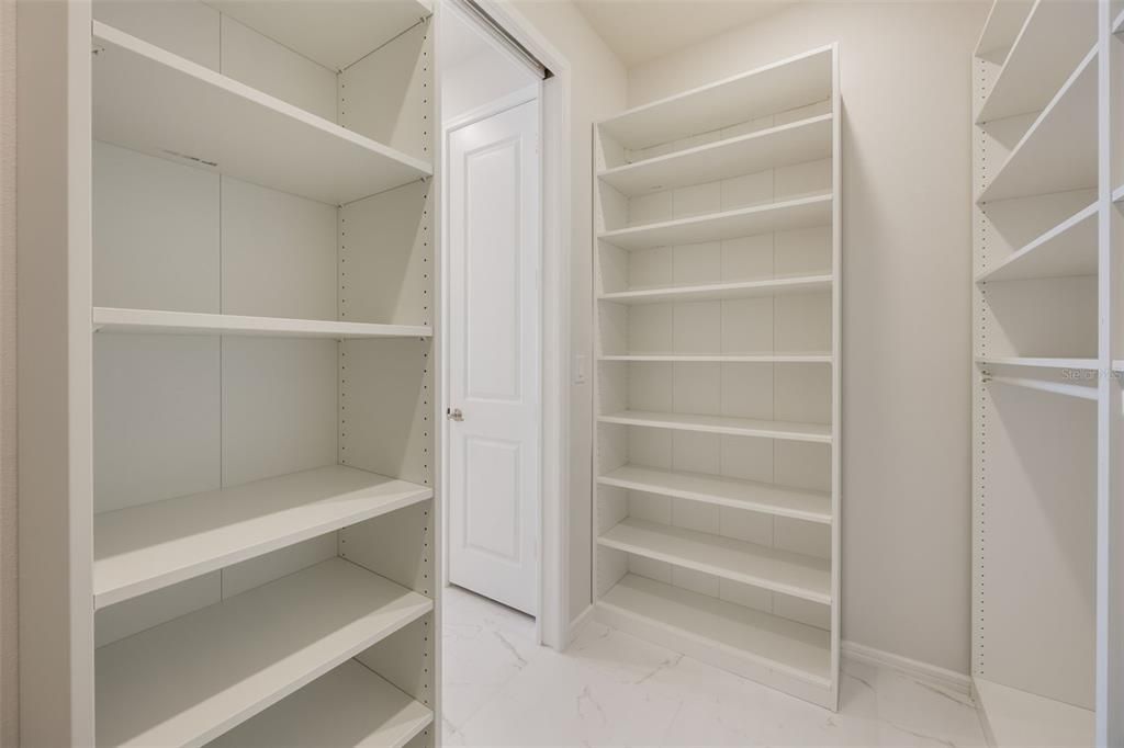 For Sale: $435,000 (2 beds, 2 baths, 1574 Square Feet)