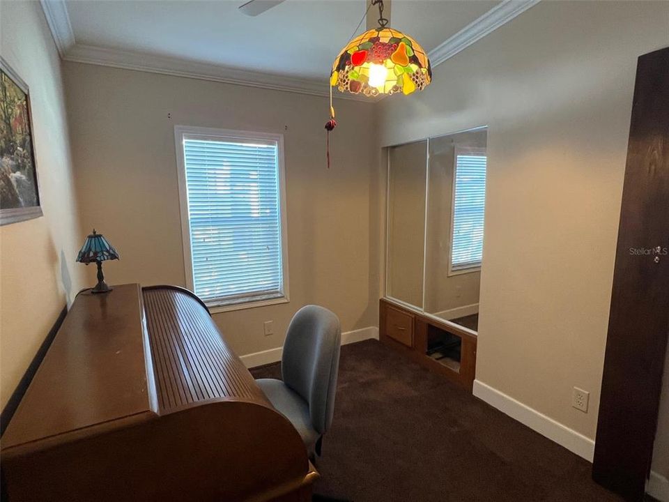 待售: $139,900 (2 贝兹, 2 浴室, 840 平方英尺)