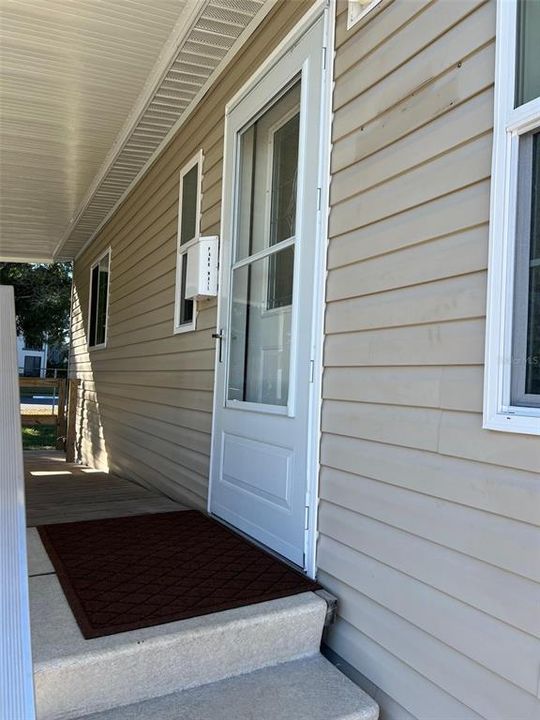 待售: $139,900 (2 贝兹, 2 浴室, 840 平方英尺)