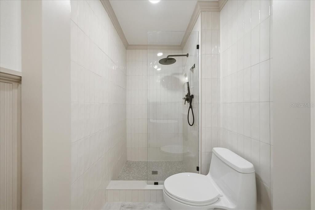 待售: $345,000 (4 贝兹, 2 浴室, 1865 平方英尺)