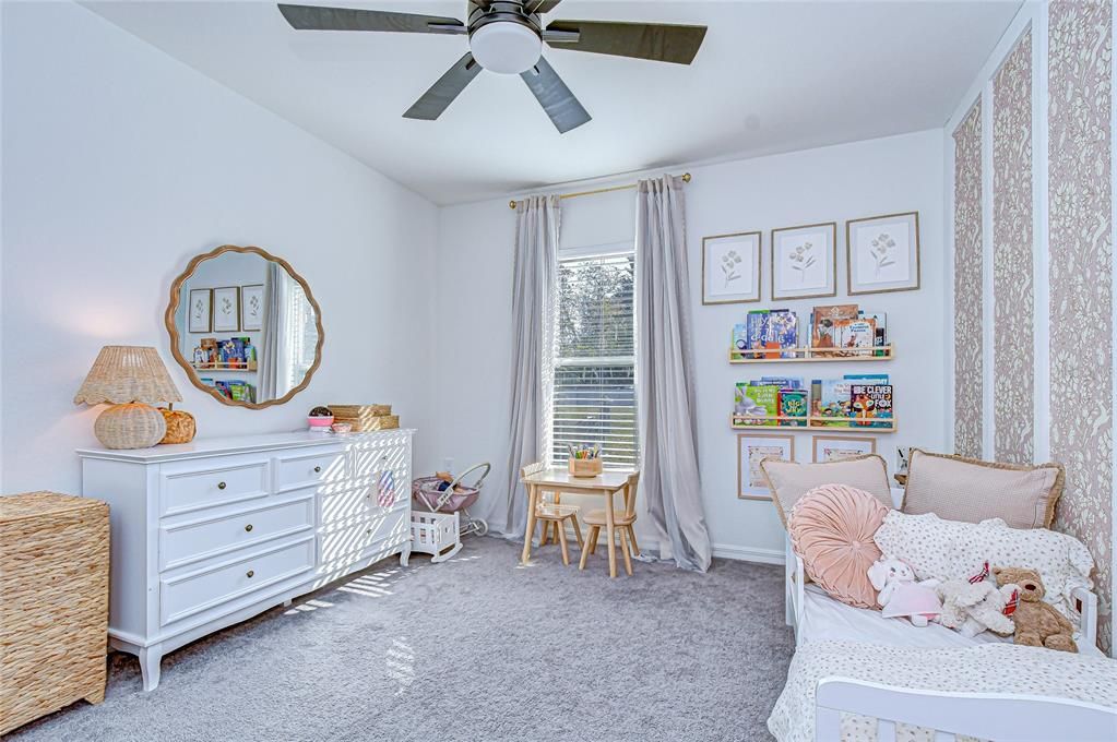 待售: $360,000 (3 贝兹, 2 浴室, 1425 平方英尺)