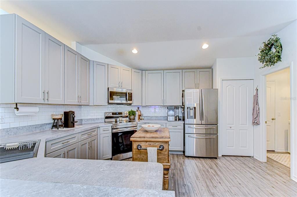 待售: $360,000 (3 贝兹, 2 浴室, 1425 平方英尺)