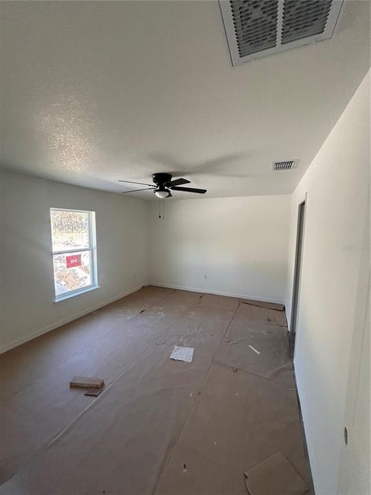 待售: $299,900 (3 贝兹, 2 浴室, 1599 平方英尺)