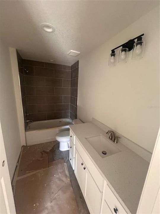 待售: $299,900 (3 贝兹, 2 浴室, 1599 平方英尺)